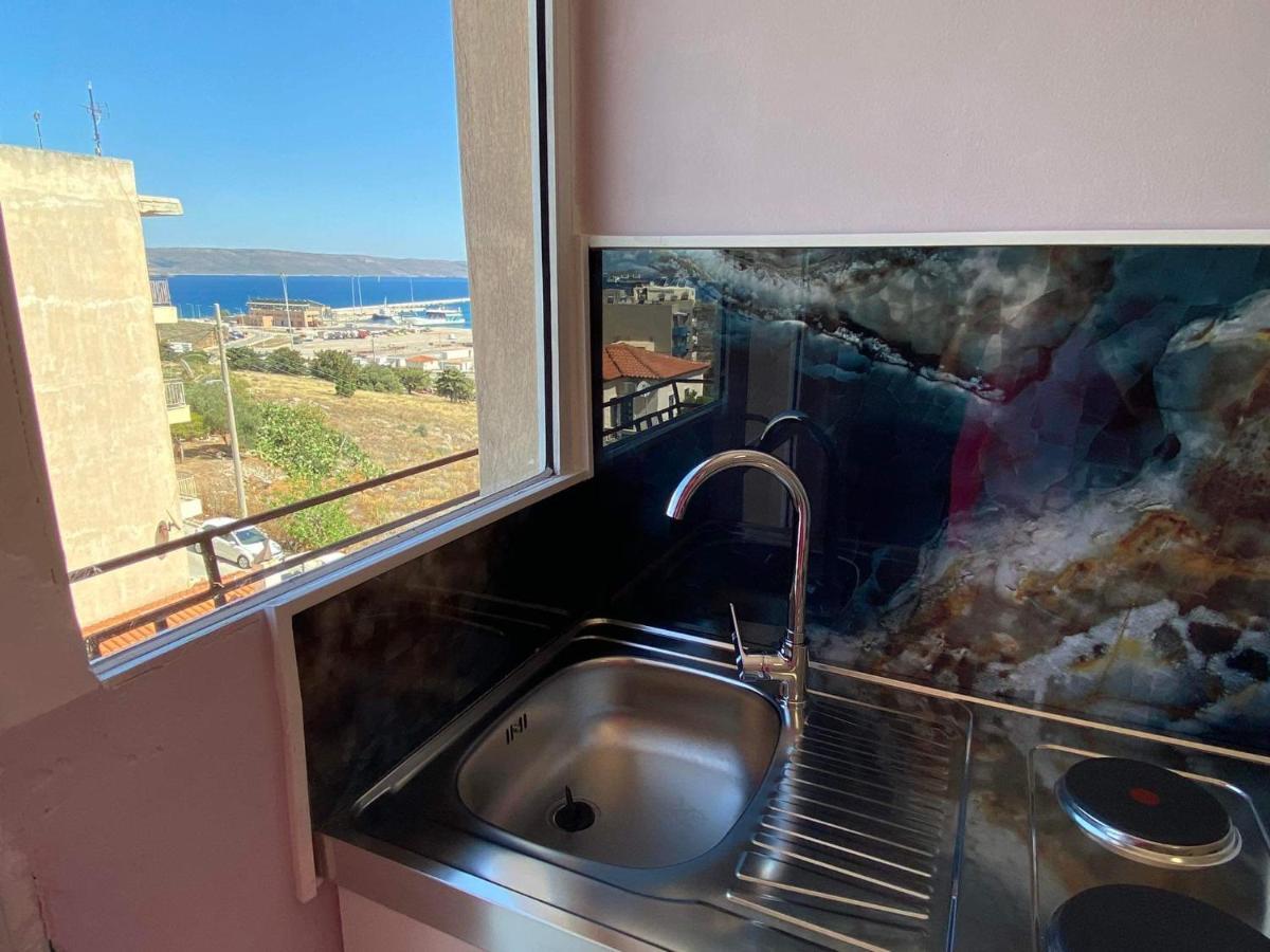 Lavrio 1Bdr Penthouse 7 Min On Foot From The Port Apartment Екстериор снимка